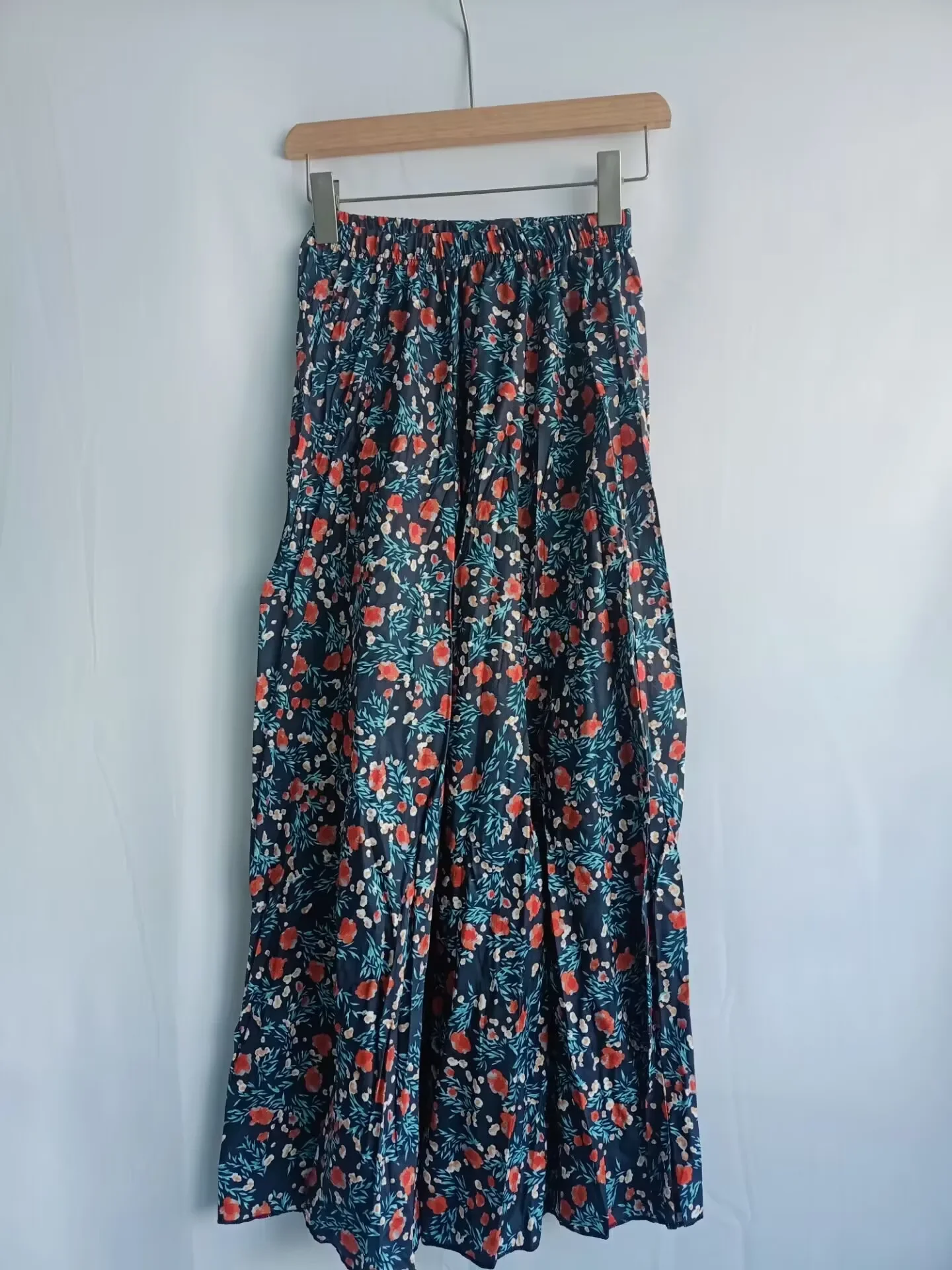 Falda con estampado de flores azules Vintage para Mujer, Faldas de línea a de cintura alta, Faldas sueltas de longitud media que combinan con todo, verano, nuevo