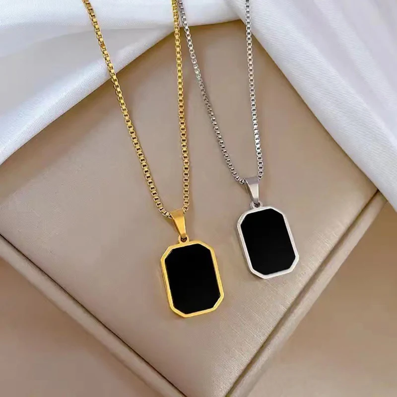 Fashion Square Necklace For Women Korean Style Black Geometric Pendant Necklace Collar Neck Chain Charm Jewelry Party Gift