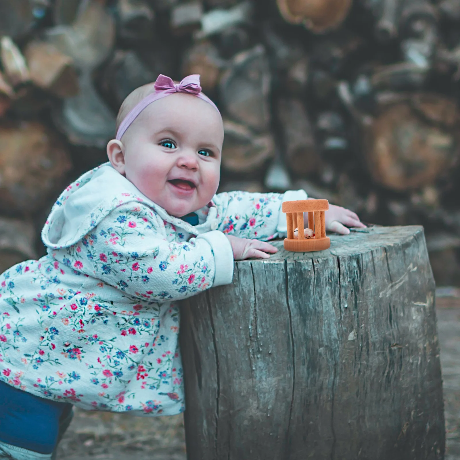 Rolo de chocalho de madeira, superfície lisa, sem rebarbas, seguro para o bebê, capacidade de exploração, presente de aniversário de natal, 1 peça