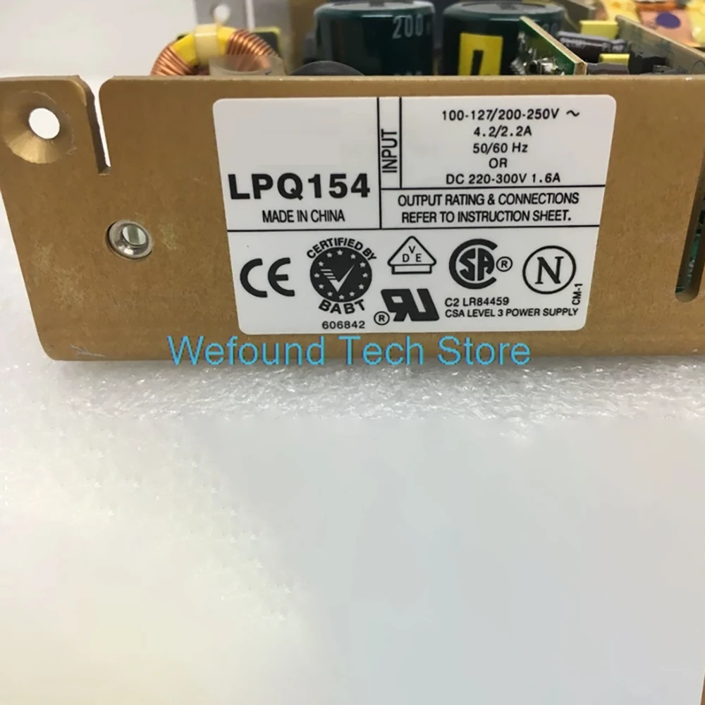 

Медицинский блок питания LPQ154