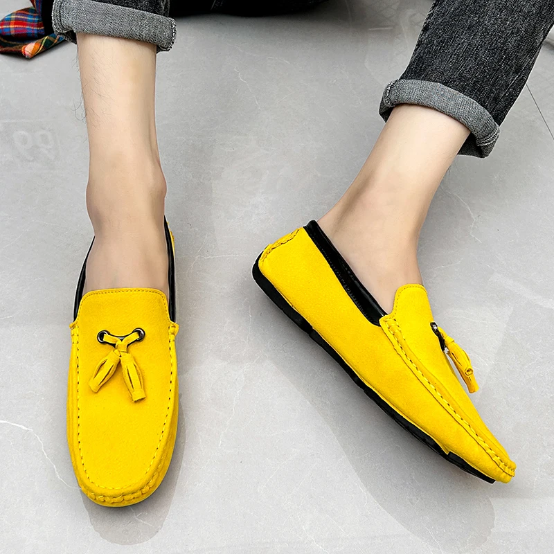 HKDQ Yellow Men's Suede Loafers Fashion Tassels Flat Big Size Casual Shoes For Men Comfortable Breathable Slip-on Moccasins Man