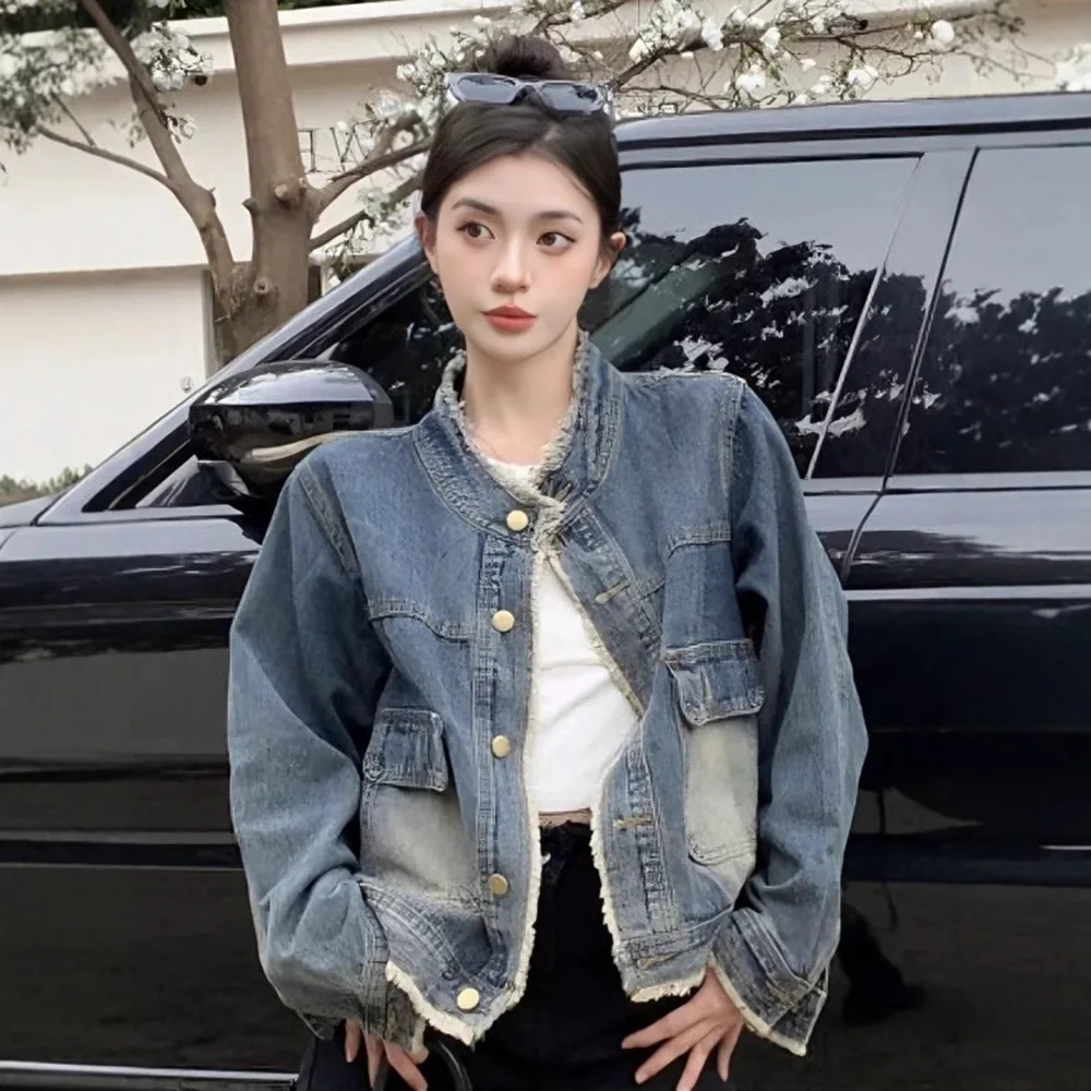 French Style Pocket Denim Jacket Women's Autumn and Winter New Retro Washed Frayed Denim Jacket Plus Size Loose Slim Coat.