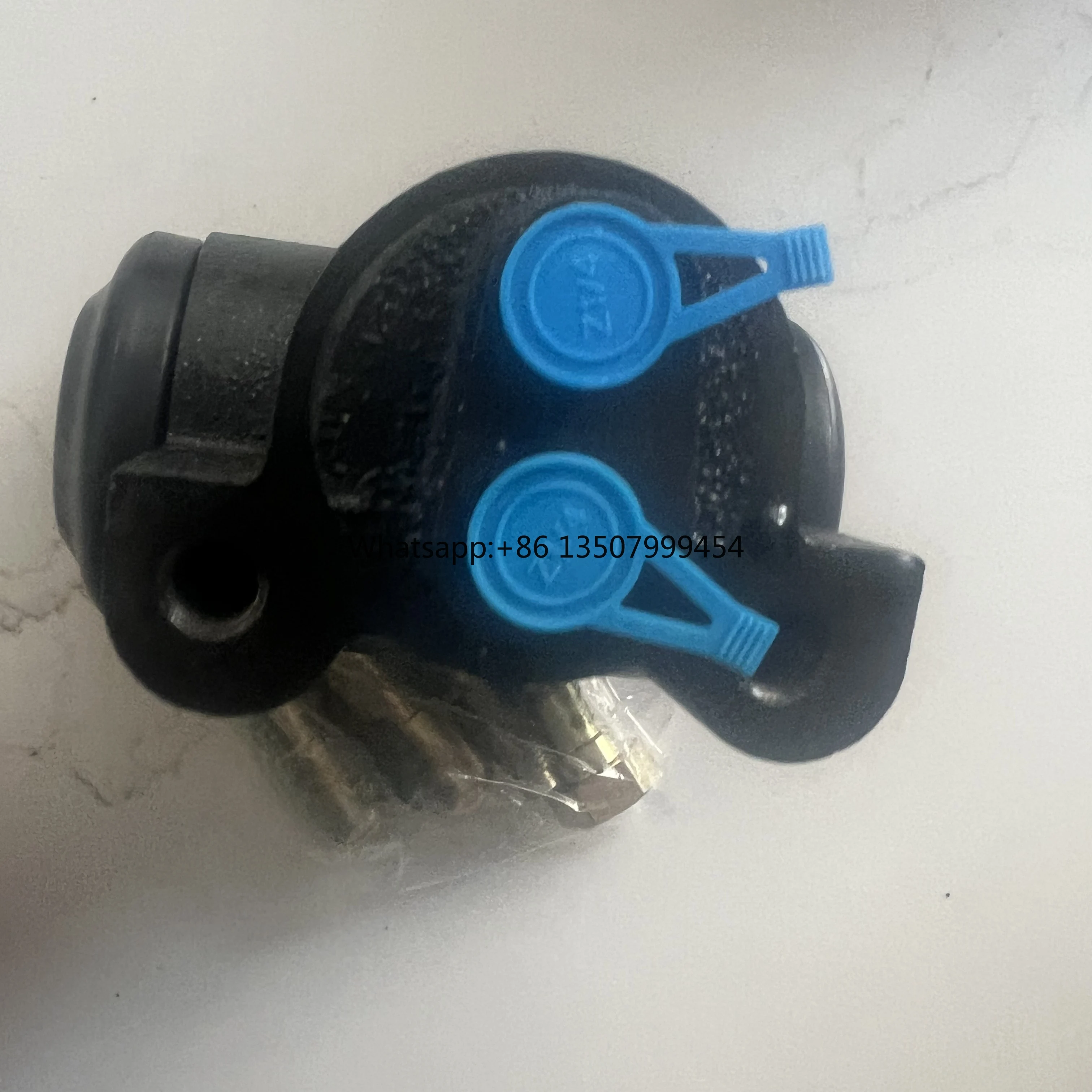 

Original Rubber Brake Pump for Wheel Roller Model 860148596 XP262 XP103 for XC M G