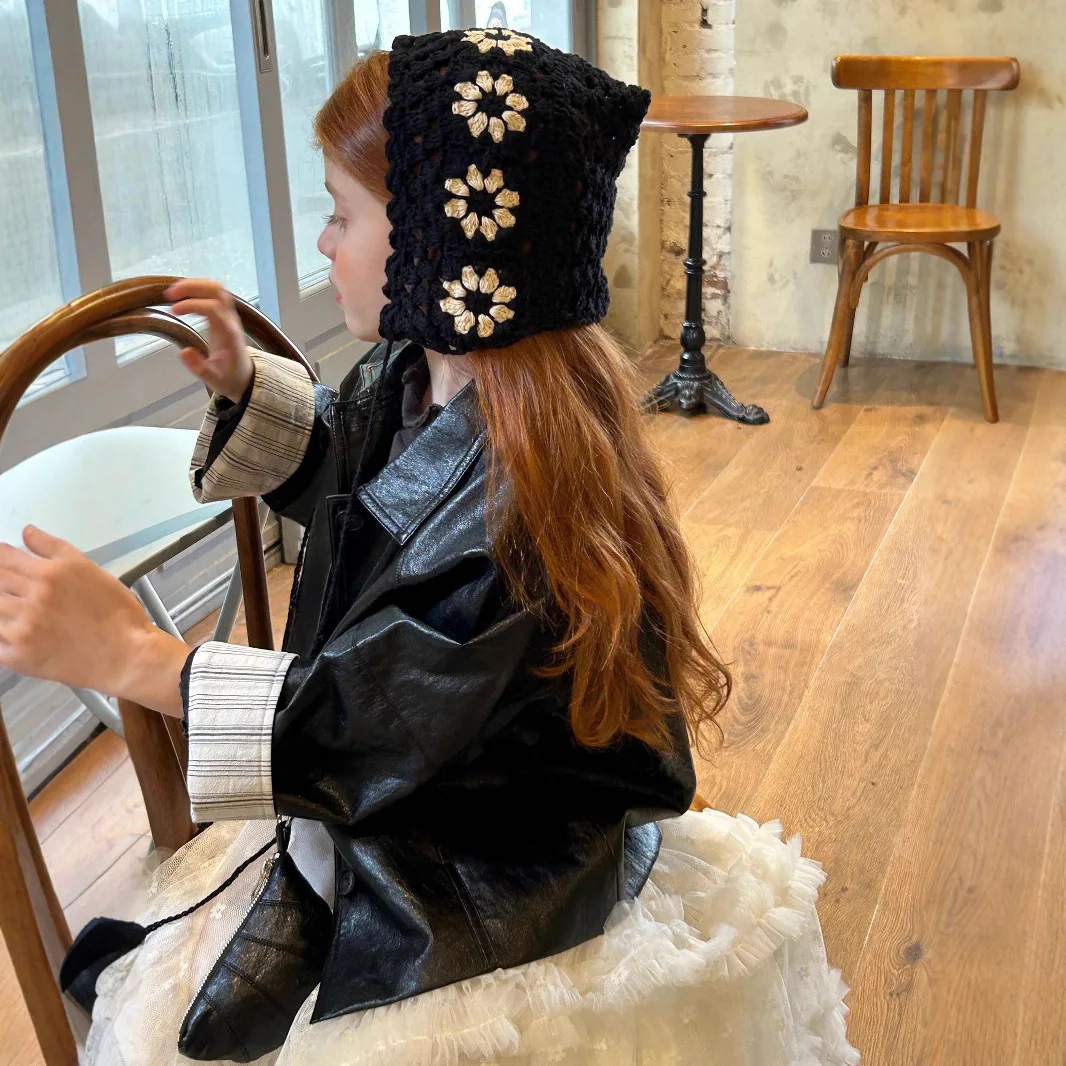 

2025 Autumn New Style Girls' Fashion Simple and Versatile Cuffs Discounted Striped Black Collar Leather Coat+Hanging Bag