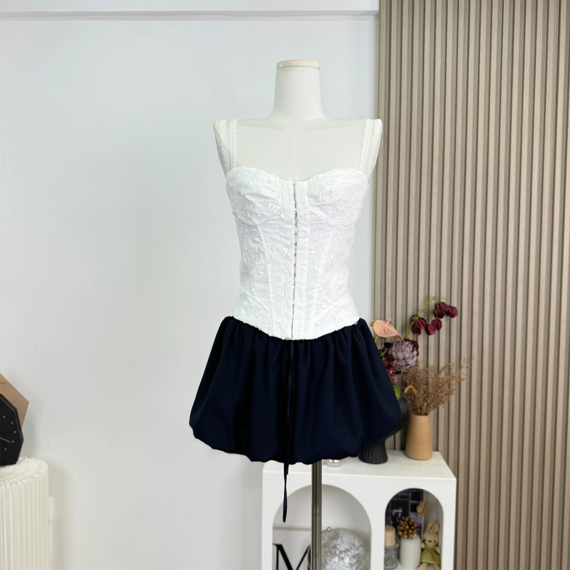 

2025 New Style Versatile Splice Slimming 3D Flower Fishbone Strap Women's Bralette Tank Top Polyester+Skirt