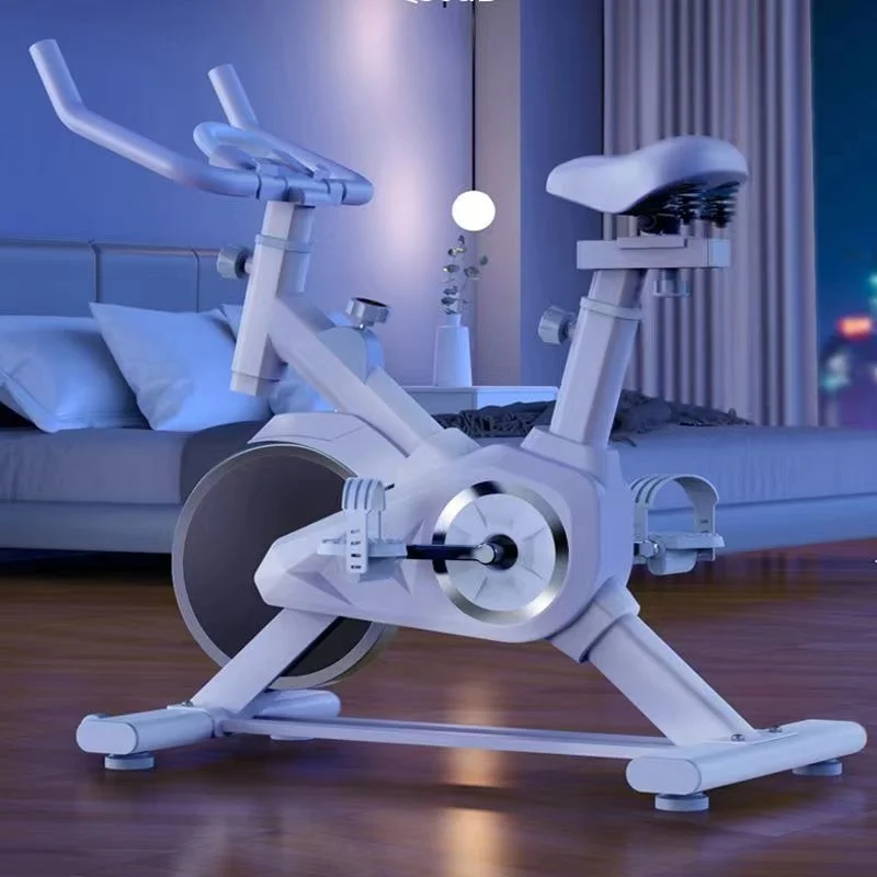 Commercial silent belt drive exercise bike, suitable for gym and home use, material, steel upright, weight loss, fitness