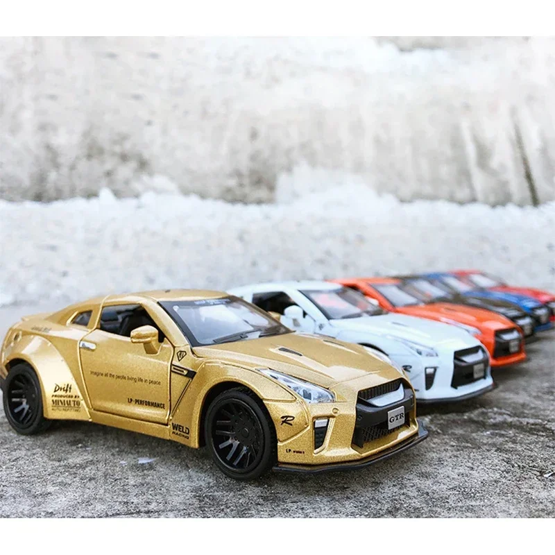 1:32 NISSAN GTR R35 Race aluminiowy Model samochodu Diecasts pojazdy zabawkowe samochody darmowa wysyłka zabawki dla dzieci dla dzieci prezenty zabawki dla chłopca A297