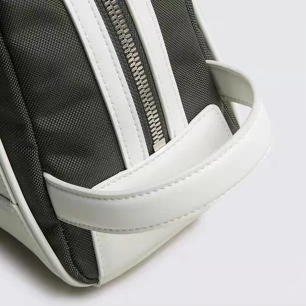 Golf bag, multi-functional travel waterproof sports outdoor men women golf handbag 26*10*16 cm