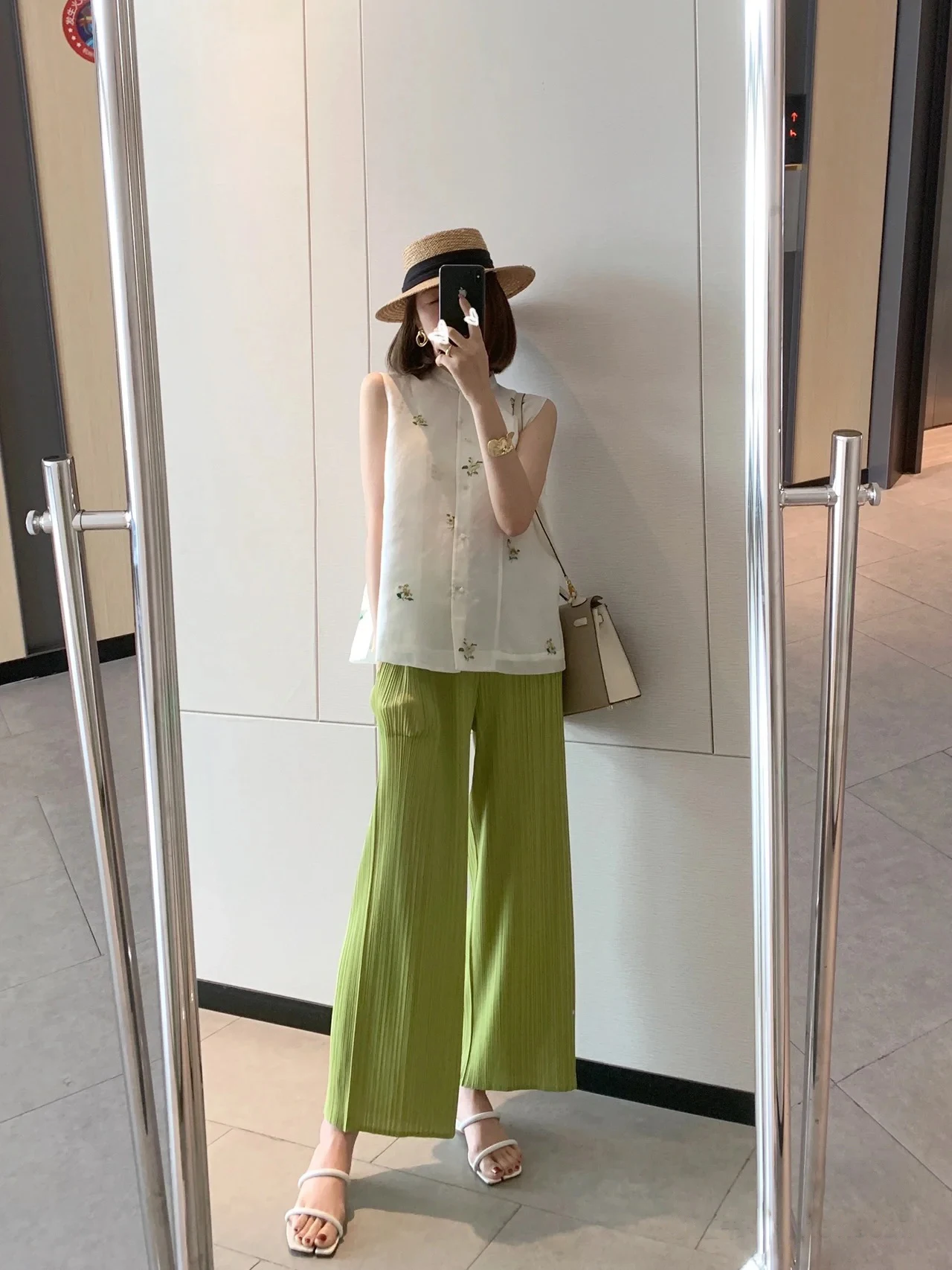 

Miyake Wide Leg Pants with A Drooping Feel, New Summer Versatile Straight Tube Pants That Look Slimmer and Pleated Organ Pants