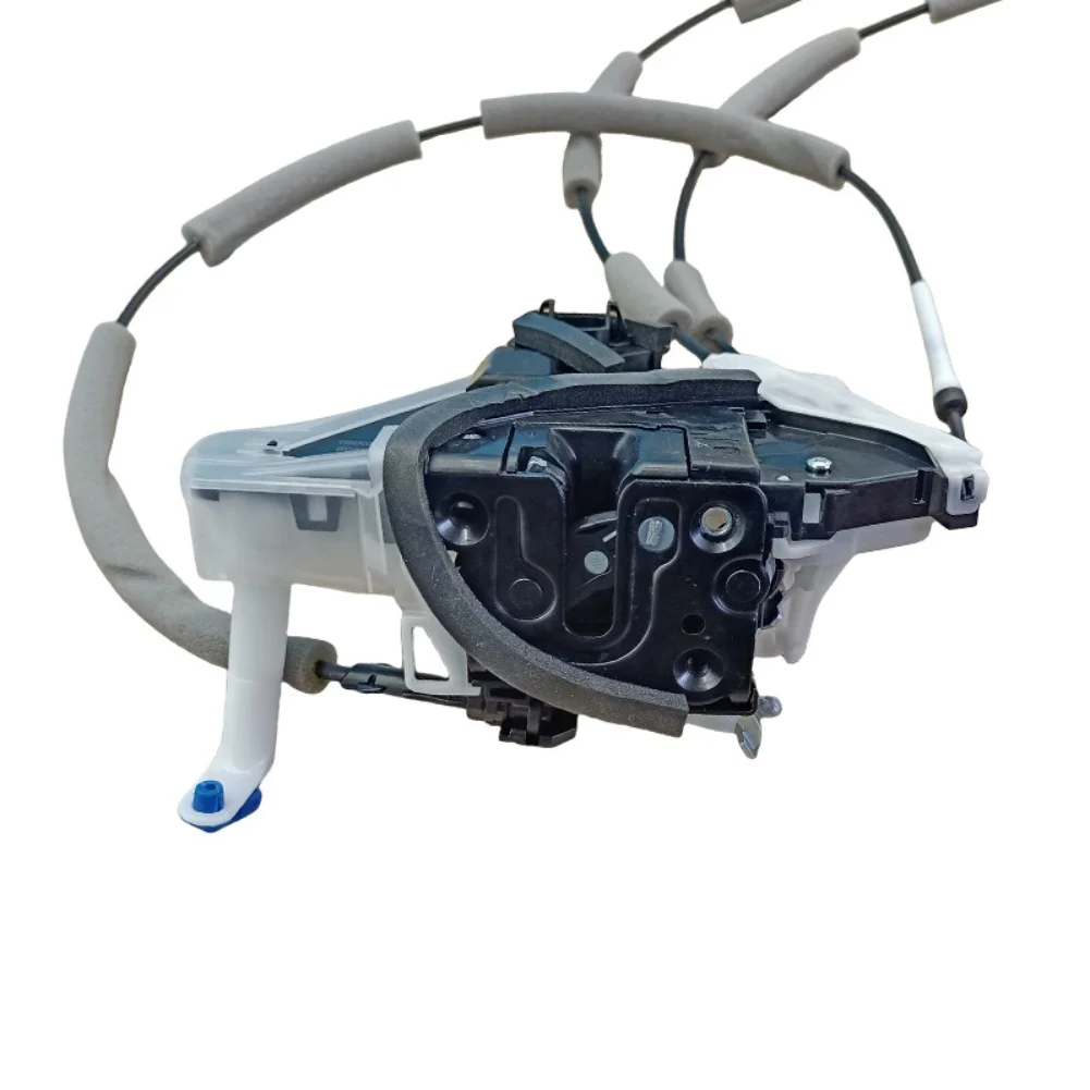 

Car Repairs Vehicle Maintenance Actuator 82501-6CA0B Latch Actuator As Shown In The Picture Non-Deformation Style