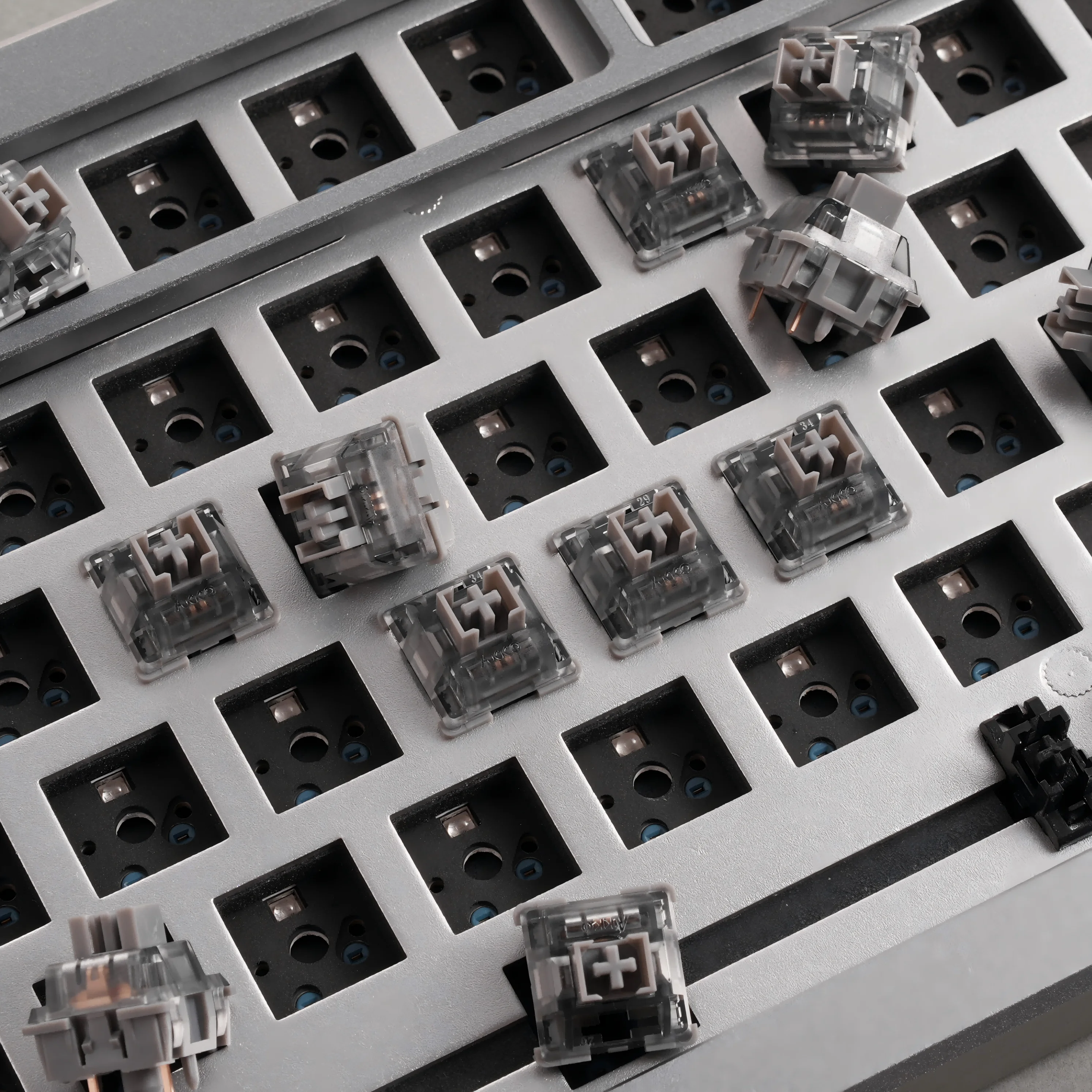 Akko V3 pro Silver Switches 5 Pin 40gf Linear Switch with Dustproof Stem Compatible with MX Mechanical Keyboard (45 pcs) image 6