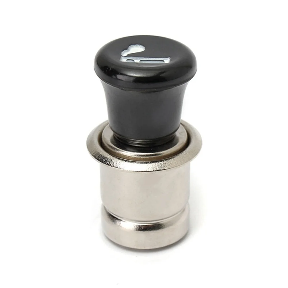 Waterproof Power Outlet Motorcycle Accessory 6.5*3.7*3.7cm 12V 24V Power Outlet Dust Cover Supports Up To 120W