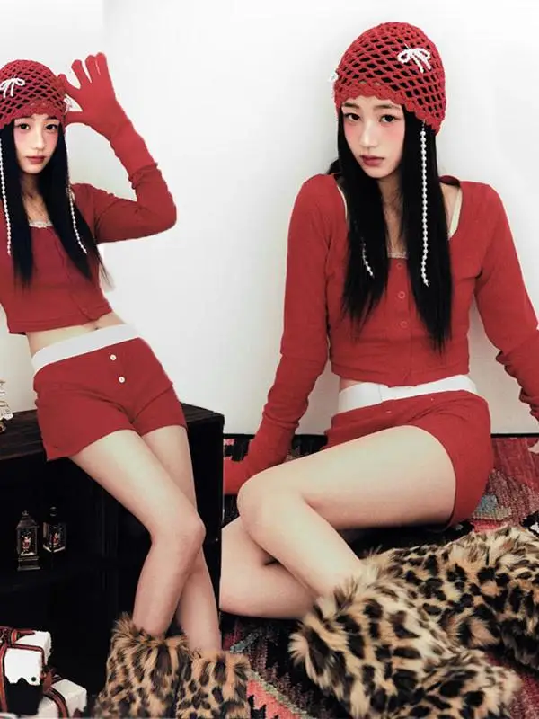 

New Year Theme Photography Clothing Red Sweet Atmosphere Art Photo Studio Korean Mixed Style Stage Costume Women's Fashion