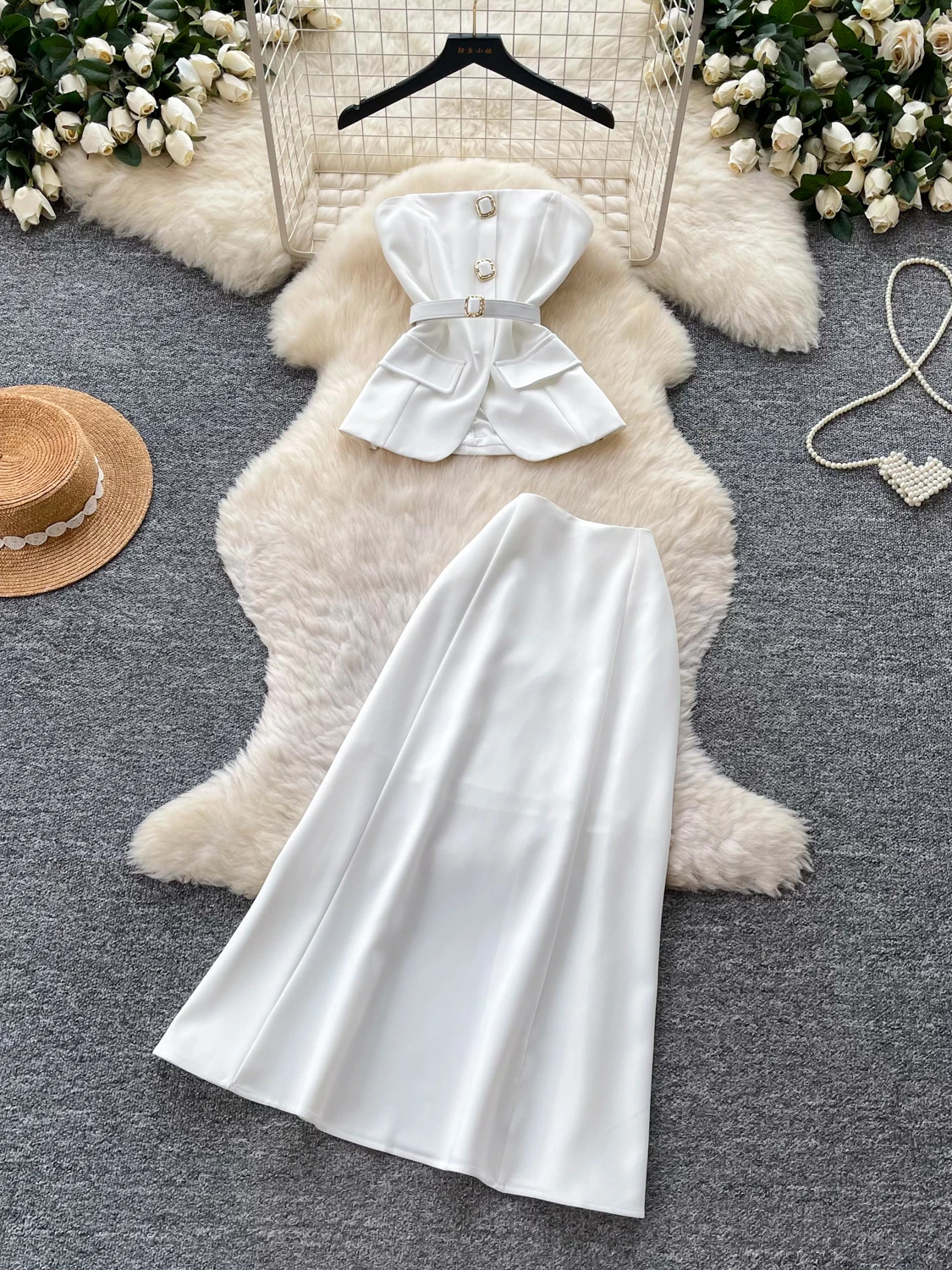 

Elegant White Bridesmaid Two-Piece Set Women's Summer Slimming Skirt And Top Ensemble Commute Style High Waist Midi Skirt