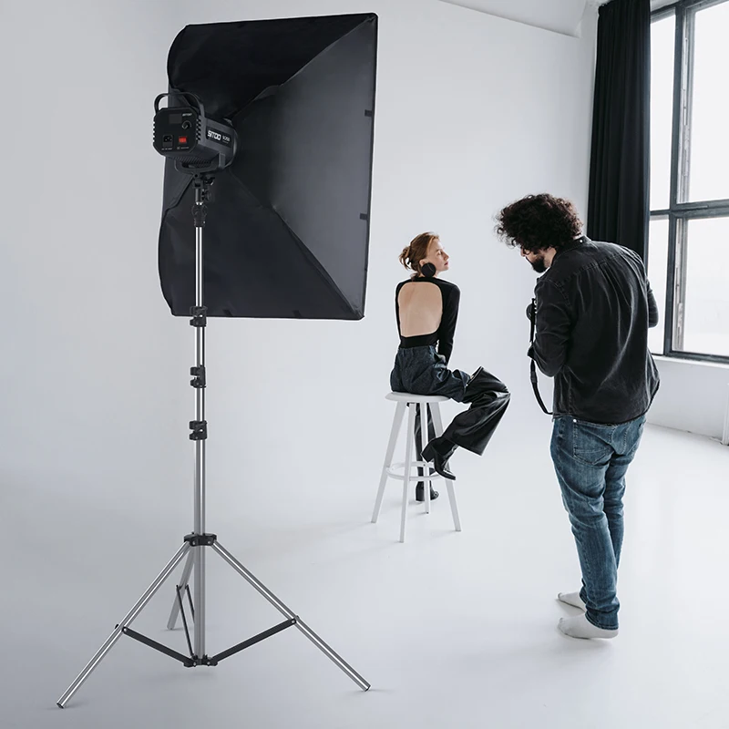 حامل إضاءة تصغير 2.2 متر من Selens حامل ثلاثي من الفولاذ المقاوم للصدأ خفيف الوزن مع وسادة هوائية ومحولات 1/4 3/8 لاستوديو الصور