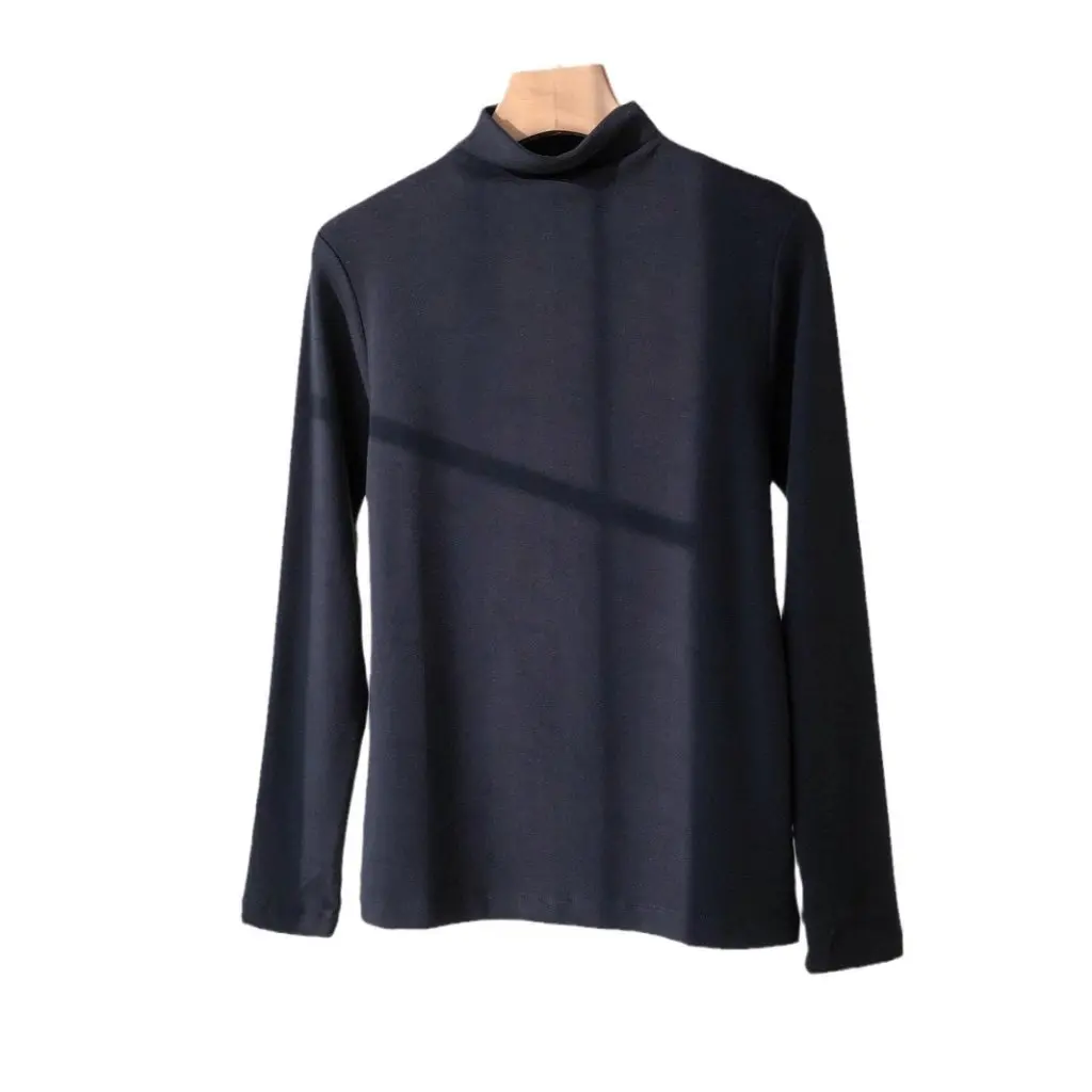 

Slim Fit Velvet Base Shirt Soft Warm Wool Protein Collar Back Middle Stitching for Autumn Winter Women's Fashion T-shirt