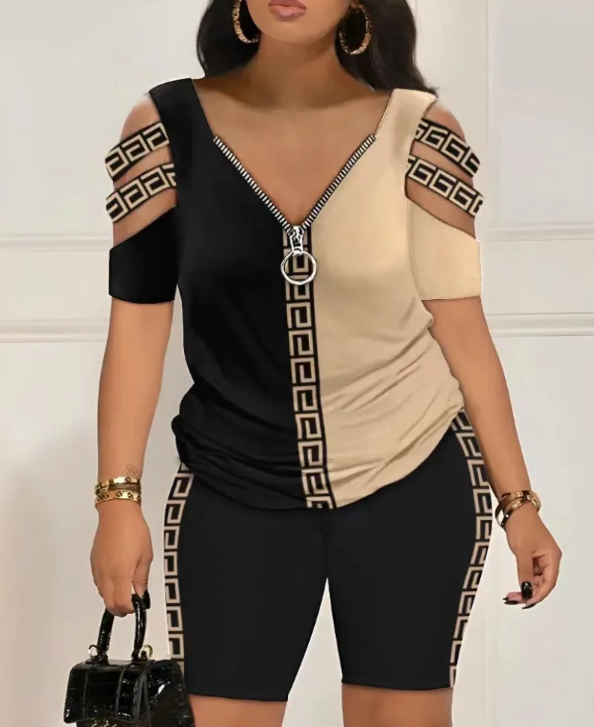 

Sexy V Neck Short Sleeve T-shirt Shorts Set Office Lady Spring Summer Fashion Print Blouse Pants Two Piece Set Women Outfit 2023