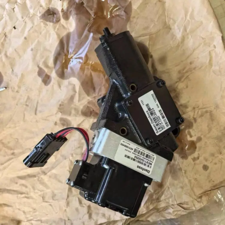 Original Danfoss MCV105C3023 MCV116A3204 Solenoid Valve Servo Valve Group