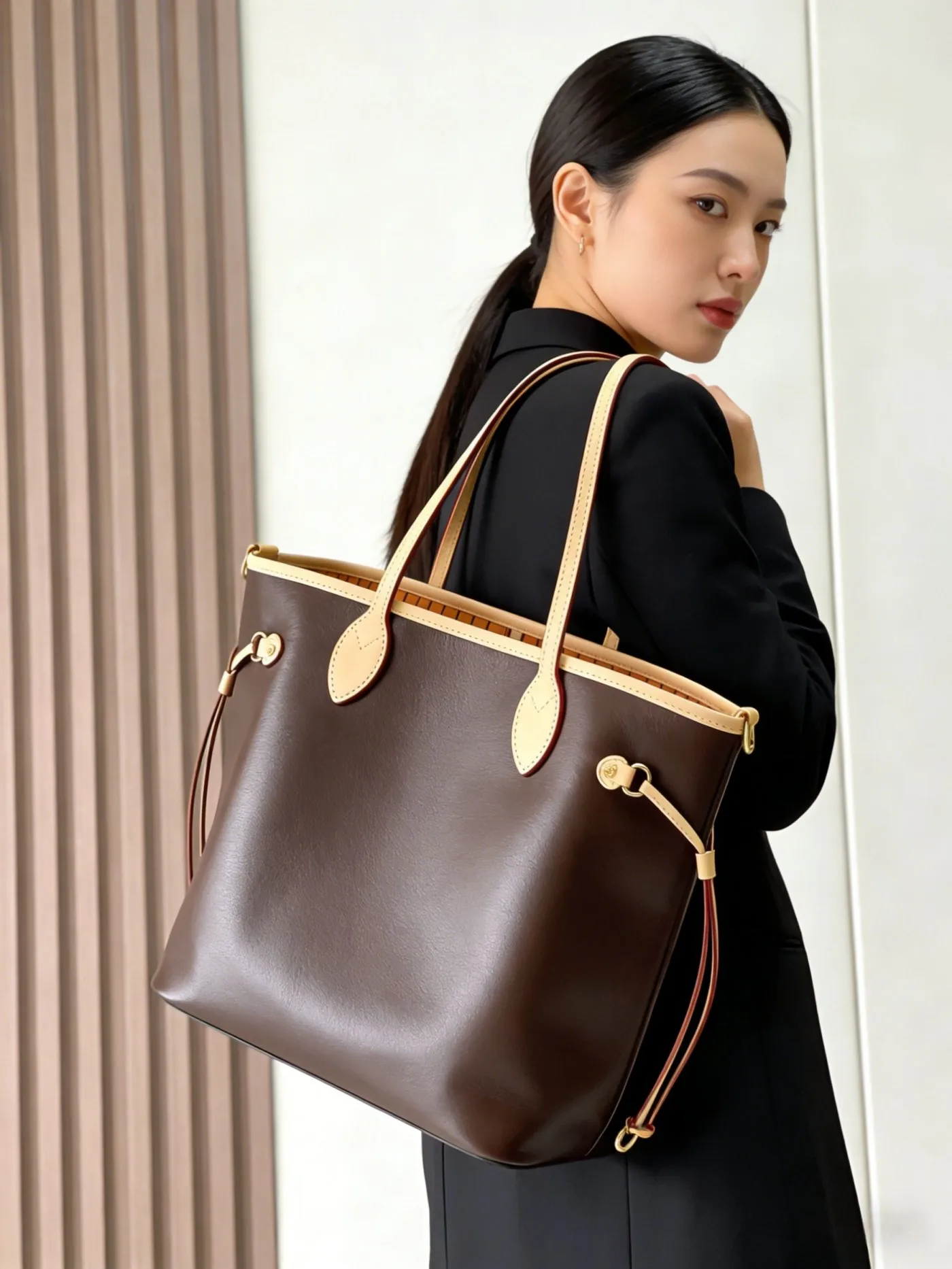 

Large Capacity Tote Top Handle Bag, Spacious Shoulder Handbag, Durable Commute Bag for Women to Carry Laptop and Work Essentials