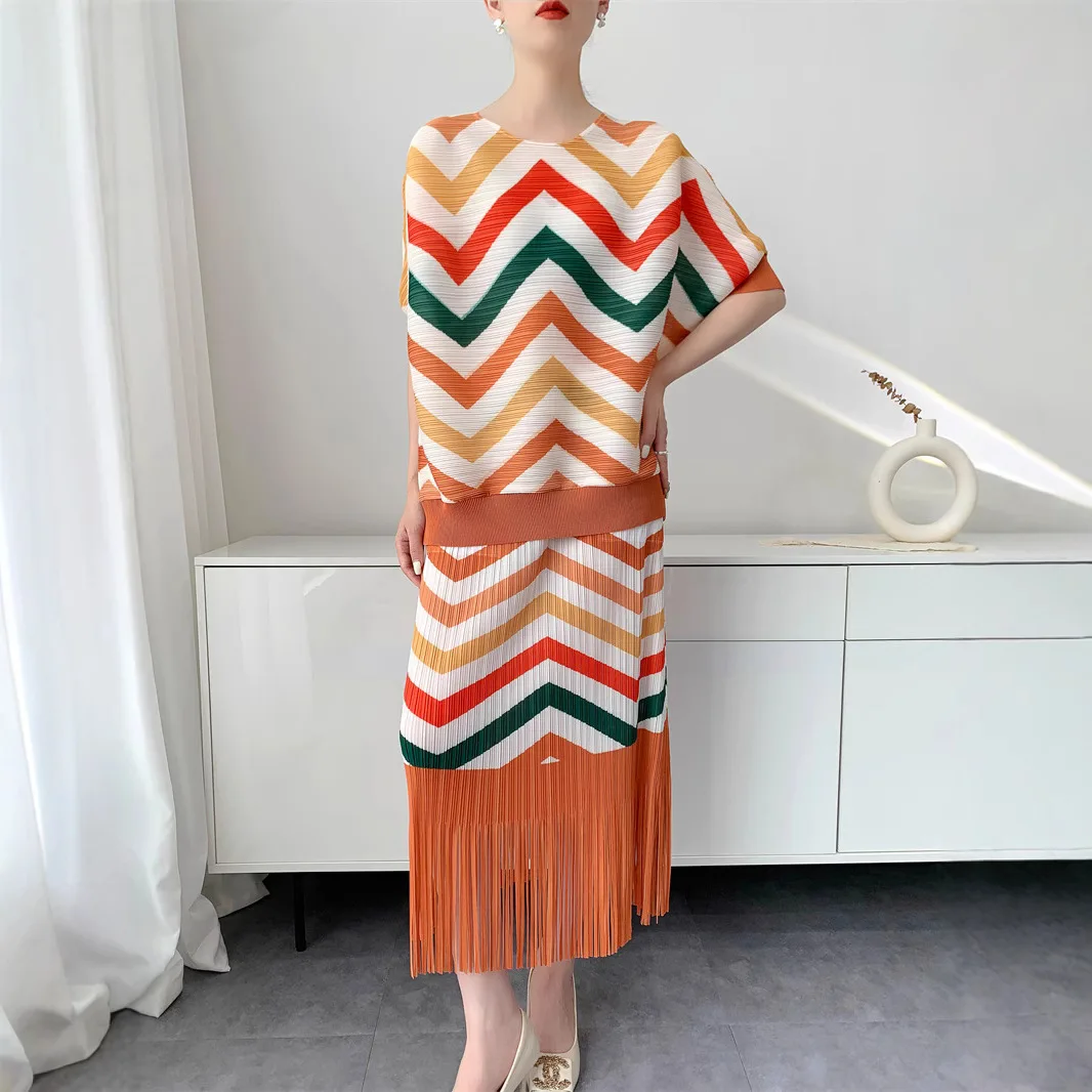 

Miyake Style Pleated Suit for Women 2025 Summer New Comfortable Casual Striped Print Top + Skirt Two-piece Skirt Suit