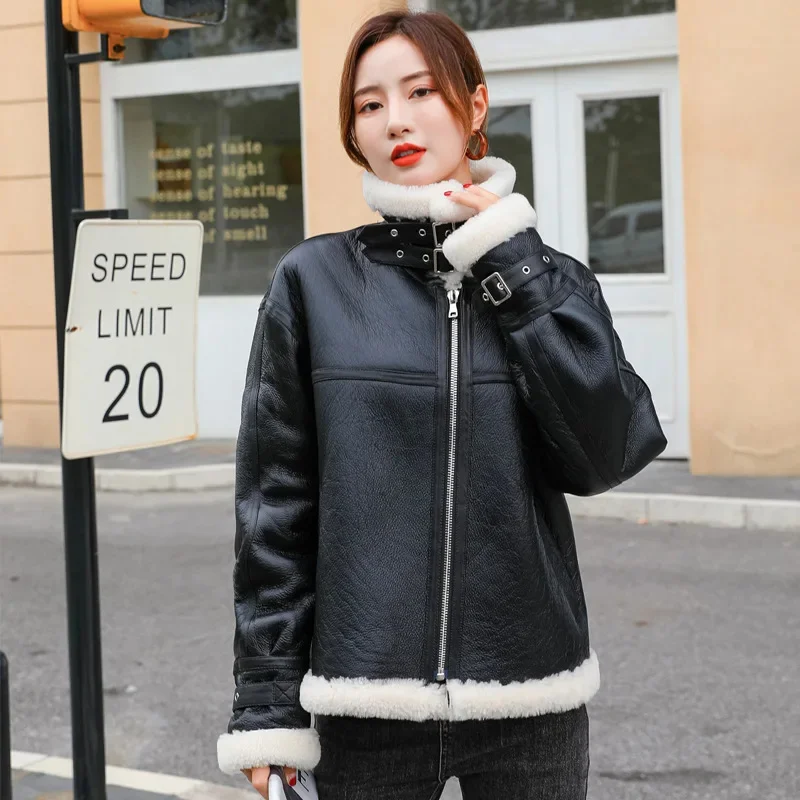 

Winter New Fur All-in-one Women's Short Jacket Genuine Lamb Wool Coat Outdoor Trekking Travel Riding Motorcycle Jersey Tool