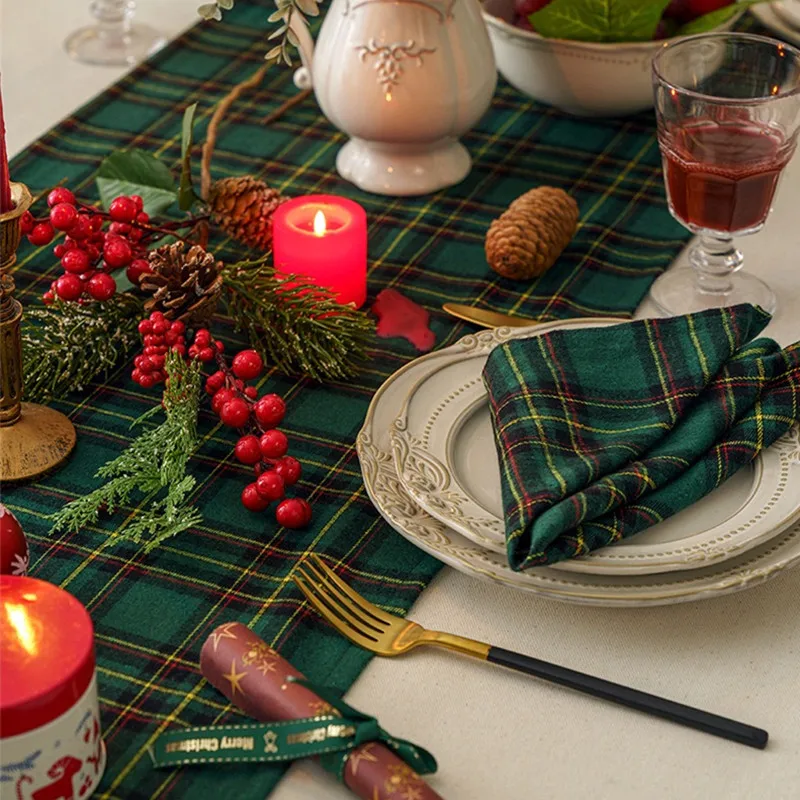 Christmas Green And Yellow Plaid Table Runner Home Hotel Tablecloth New Year Party Place Tablemat Napkin Coffee Table Cover