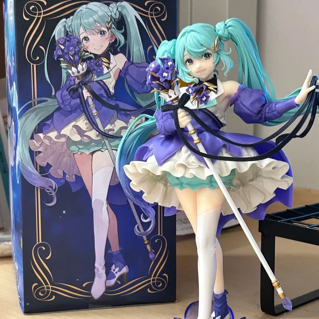 Fiore di compleanno originale Vocaloid Hatsune Miku 2024. Figura Amp Miku Modello anime da collezione Giocattolo Regali di Natale per bambini