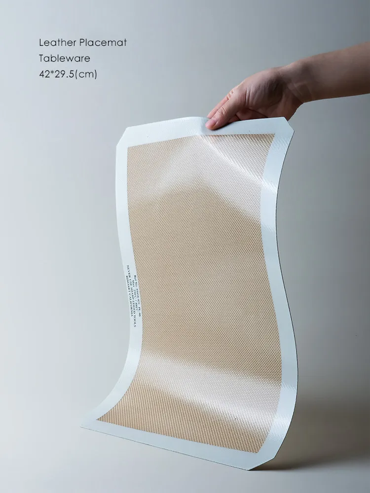 A pair of Danish placemats! Transparent leather series waterproof, oil-proof and linen dining table