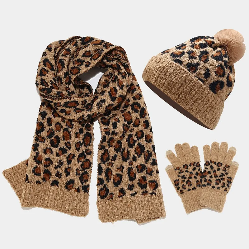 Conjunto de gorro de punto resistente al frío para mujer, gorro de lana cálido con estampado de leopardo para exteriores, bufanda, guantes, conjunto de tres piezas W215, otoño e invierno