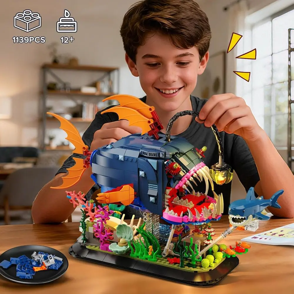 Beleuchtetes Anglerfish-LED-Bausatz: 1139-teiliges Ocean Life-Set für Kinder ab 12 Jahren