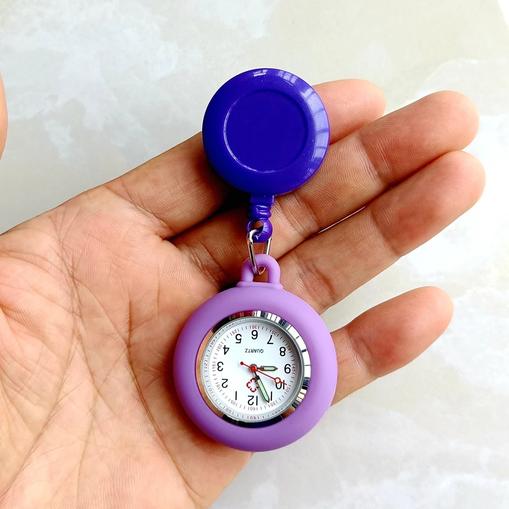 Montre de poche rétractable, vue de dos