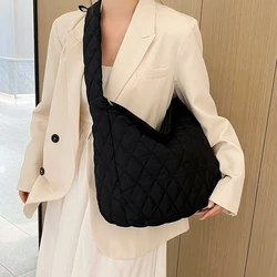 New Fashionable Flow Large Capacity Casual Lightweight Cotton Handbag Fashionable Street Mini One Shoulder Package