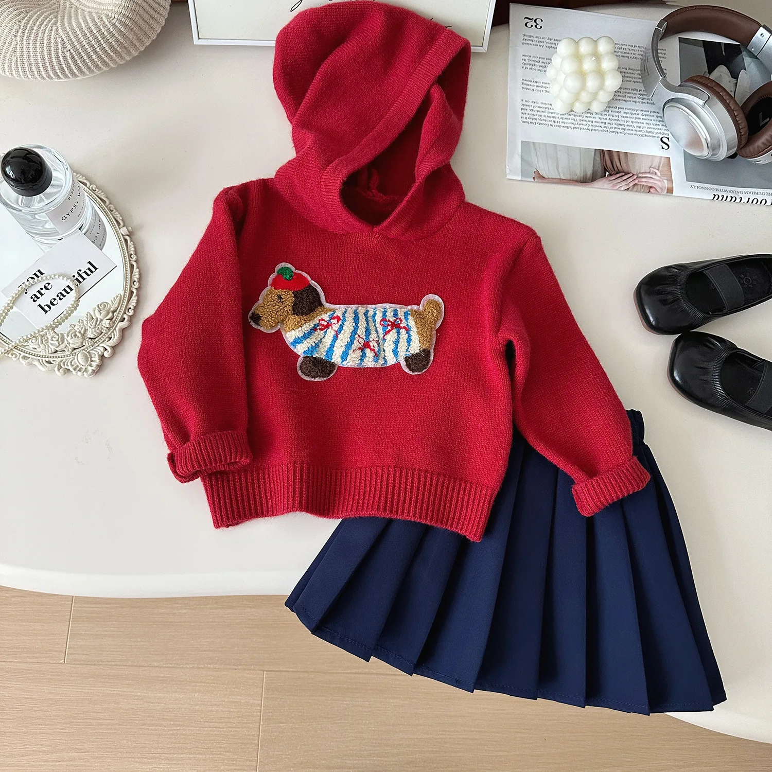 

Autumn Girls Embroidery Print Hoodie Pleated Skirt 2-Piece Set Knit Pullover Top and Shorts Alternatives Casual Set for Toddler