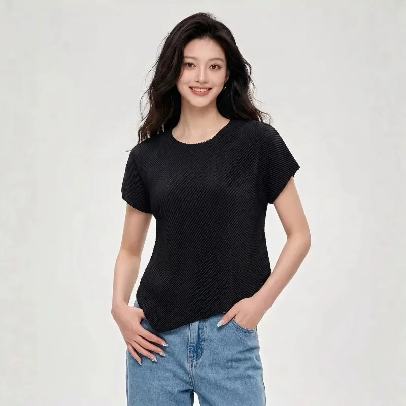Women's T-Shirt with Pleats 2026 Summer New Solid Color Round Neck Fish Scale Pleats Irregular Simple Casual Women's Top Pleat