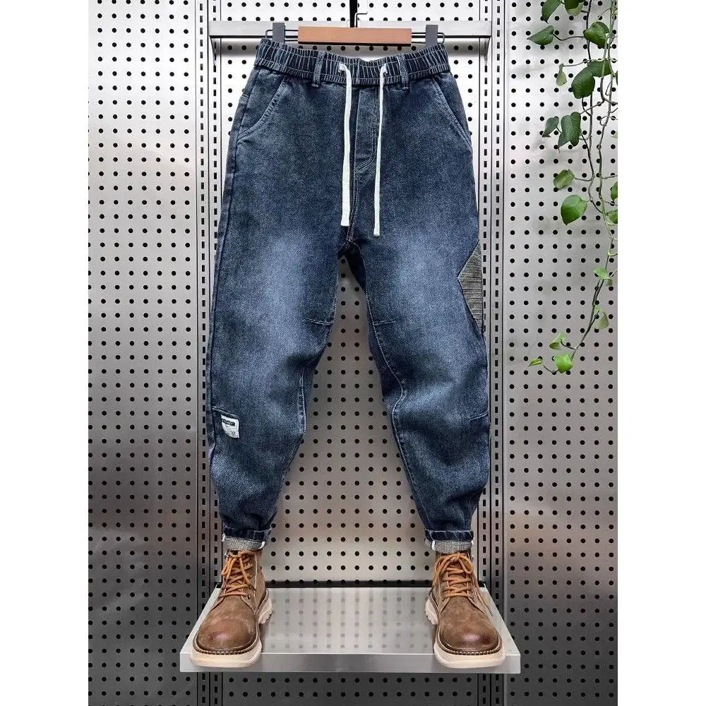 

Модные спортивные повседневные мужские джинсы свободного кроя с эластичной тканью, прямые штанины, смесь хлопка и полиэстера, для ношения в любое время года, удобные, длинные.