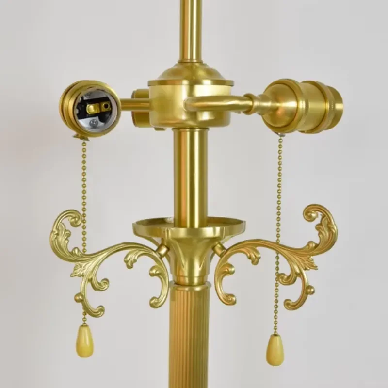 Handmade Rose Stained Glass Floor Lamp with Sunflower Floor Light Decoration Hotel Bedroom Standing Reading Lamps