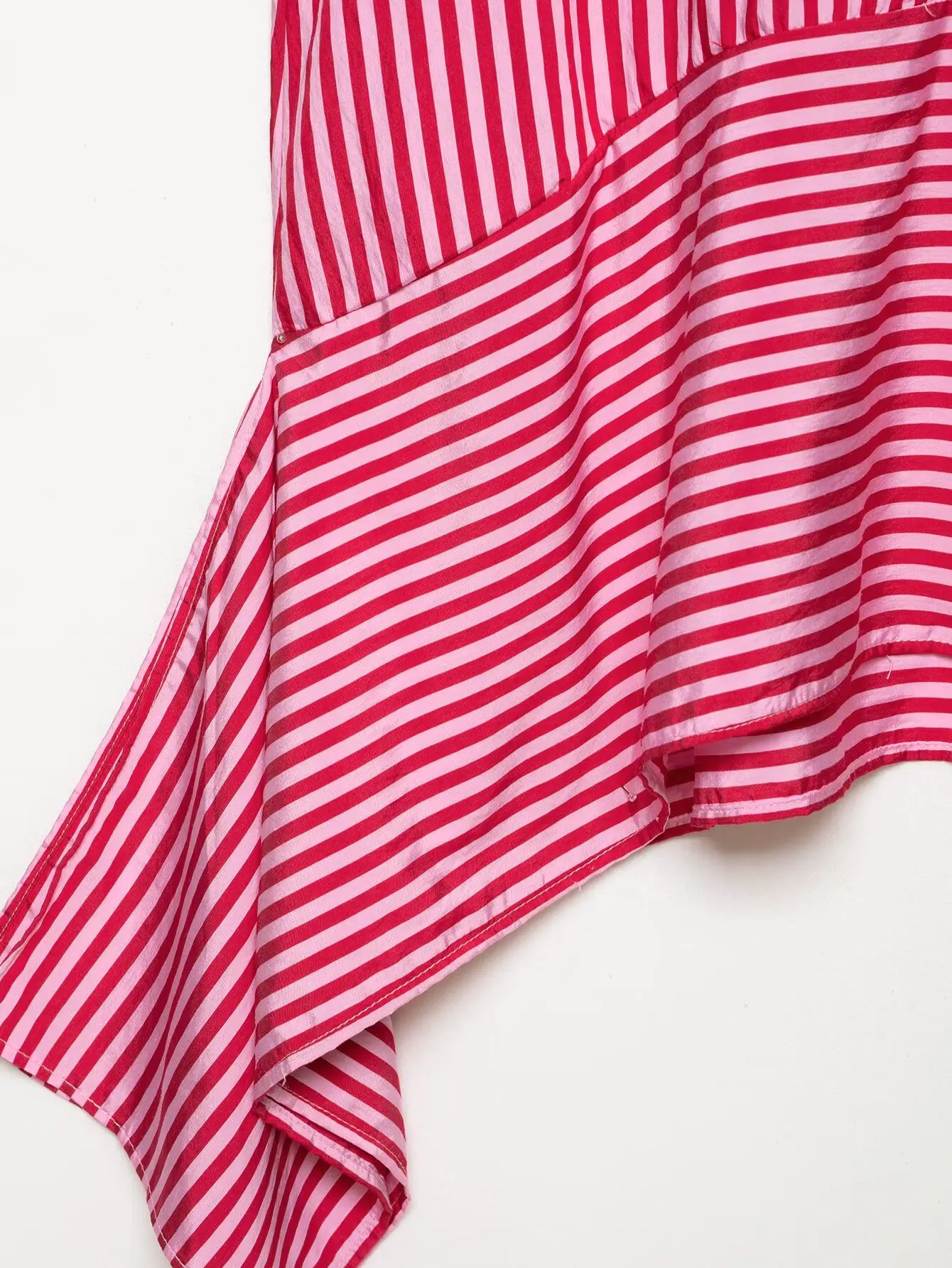 HH Französischer Stil Rot Gestreiftes Neckholder-Top Damen Bluse mit Schleifenkragen Unregelmäßiger Rüschensaum Sommer Picknick Resort Strand Outfit – Detail 7