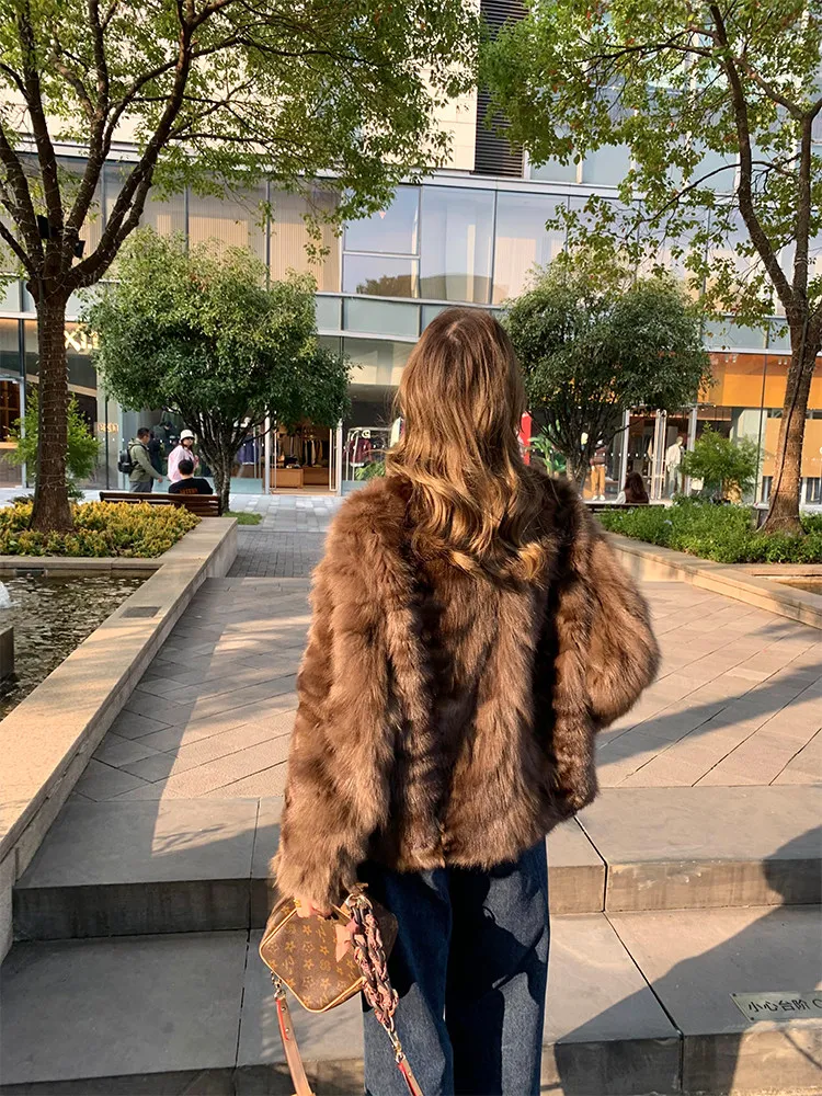 BFFUR Winter Hot Fashion Women's Fluffy Real Fox Fur Jacket Girls Temperament V Collar Fur Coat Women Thick Warm Outerwear