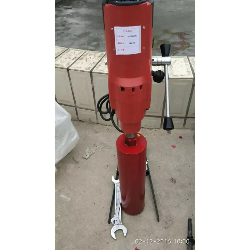 Electric Core Drill Machine Portable Concrete Core Drilling Machine with Diamond Bit for Concrete / Asphalt / Rock Sampling