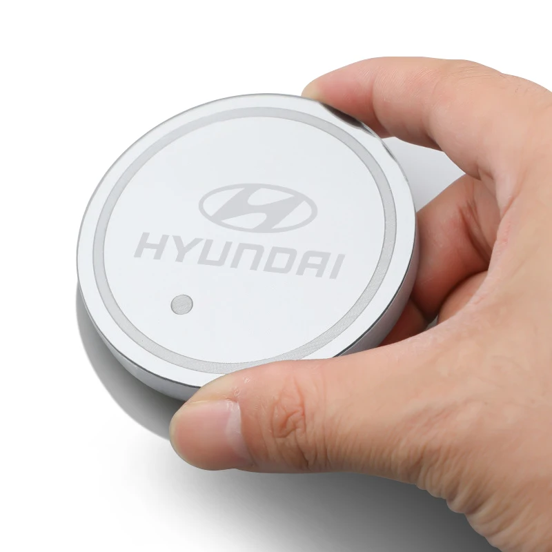 

Автомобильная светящаяся подставка для чашки с водой, светодиодная атмосферная подставка, аксессуары для Hyundai I10 I20 I30 I40 IX35 Tucson IONIQ5 Solaris Accent