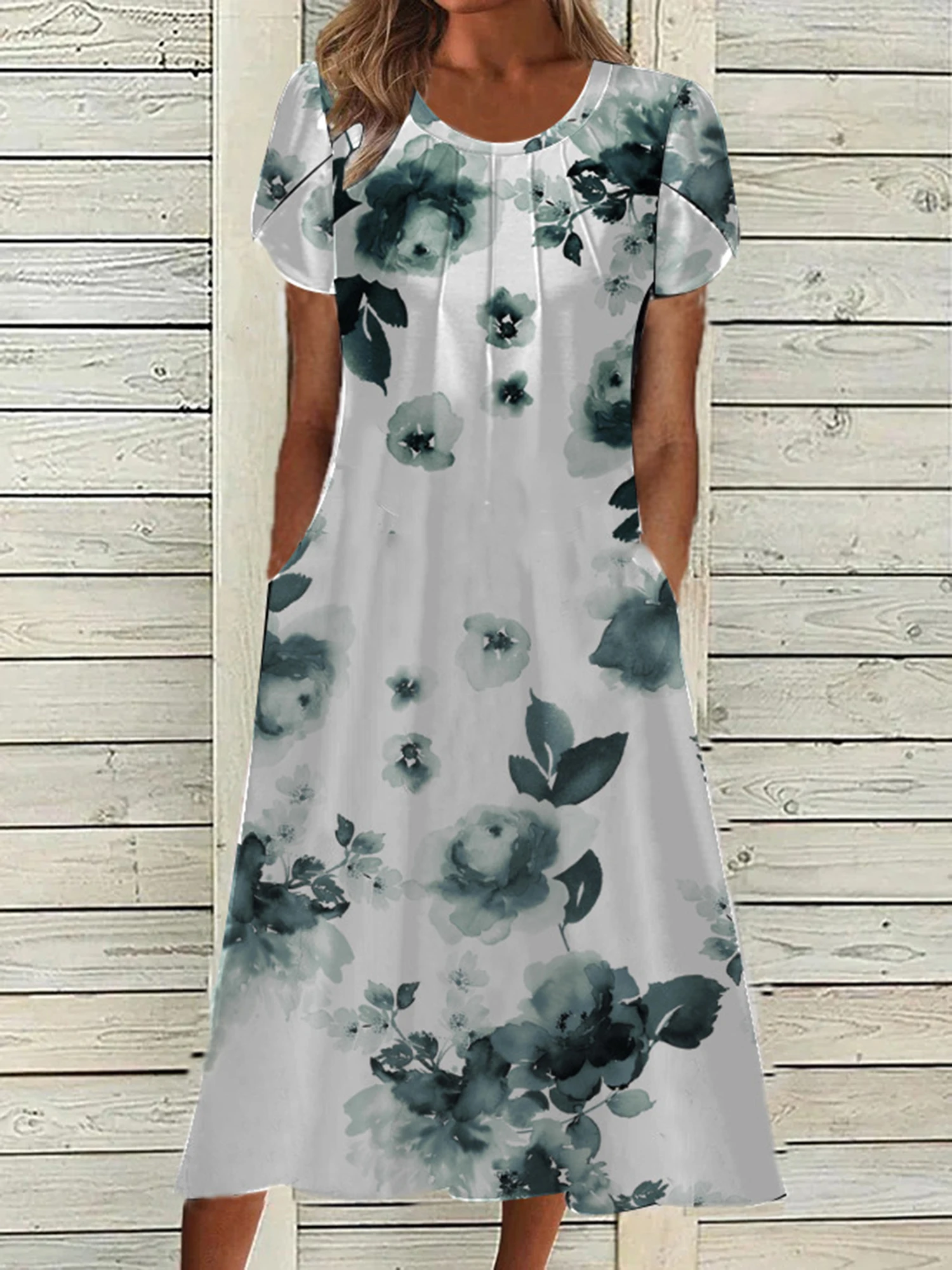 2025 Europe and the United States summer fashion new women discount printed round neck dress pocket long skirt women