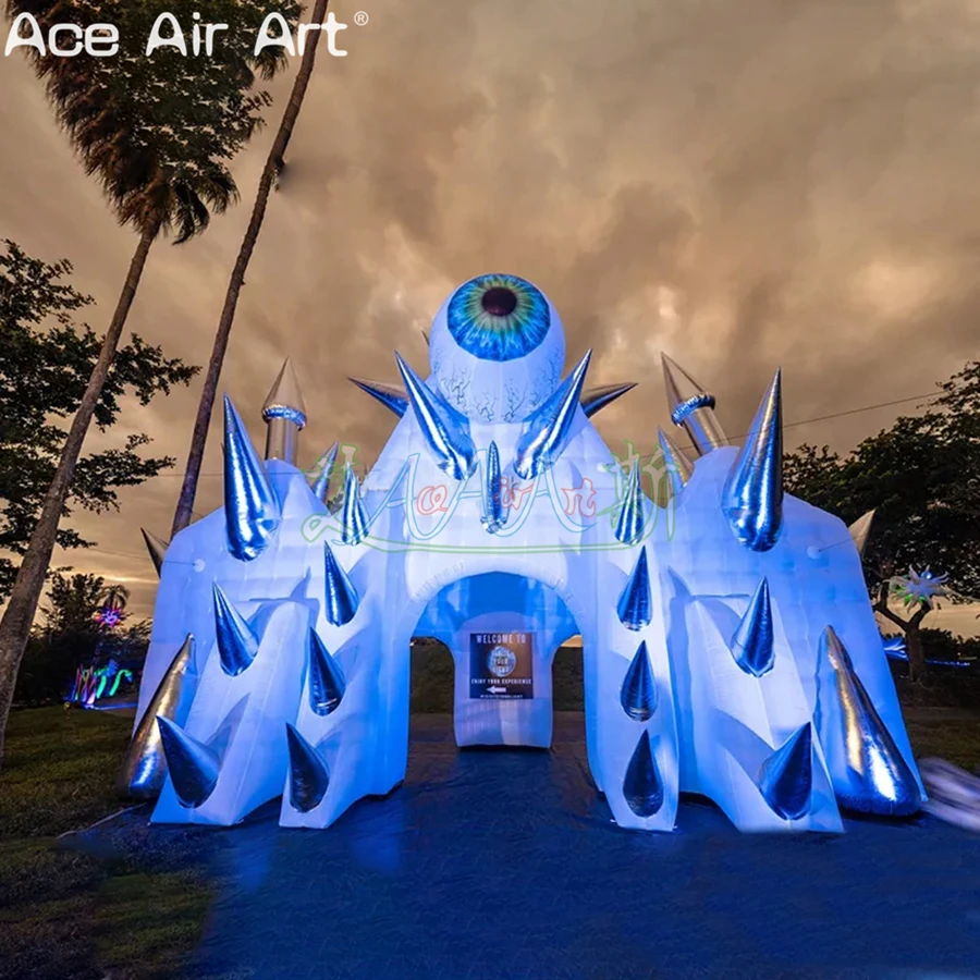 Magnificent Inflatable Ice Castle with One Eyed Ice Cone Tent for Entertainment or Decoration