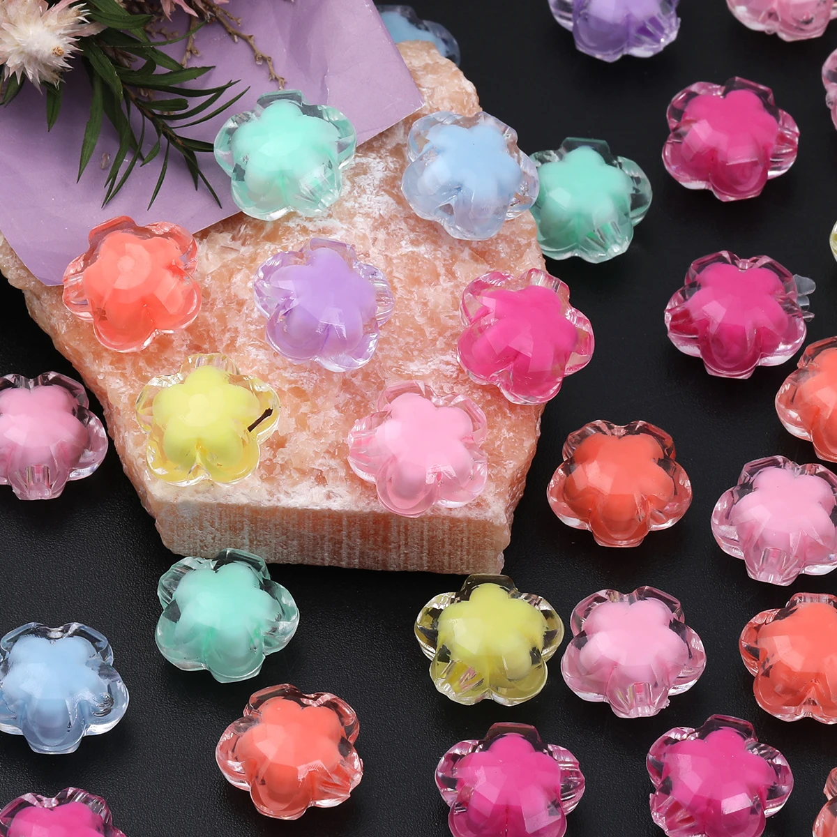 About 40/80pcs Random Color 18mm Transparent Acrylic Beads Bulk for DIY Handmade Materials, Mobile Phone Chain Accessories