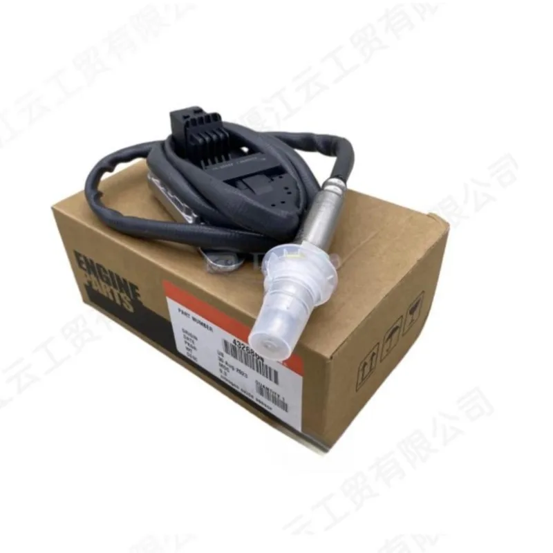 Square four-pin plug post-processing NOX nitrogen oxygen sensor 4326863 for Tianlong KL Tianjin KR flagship KC