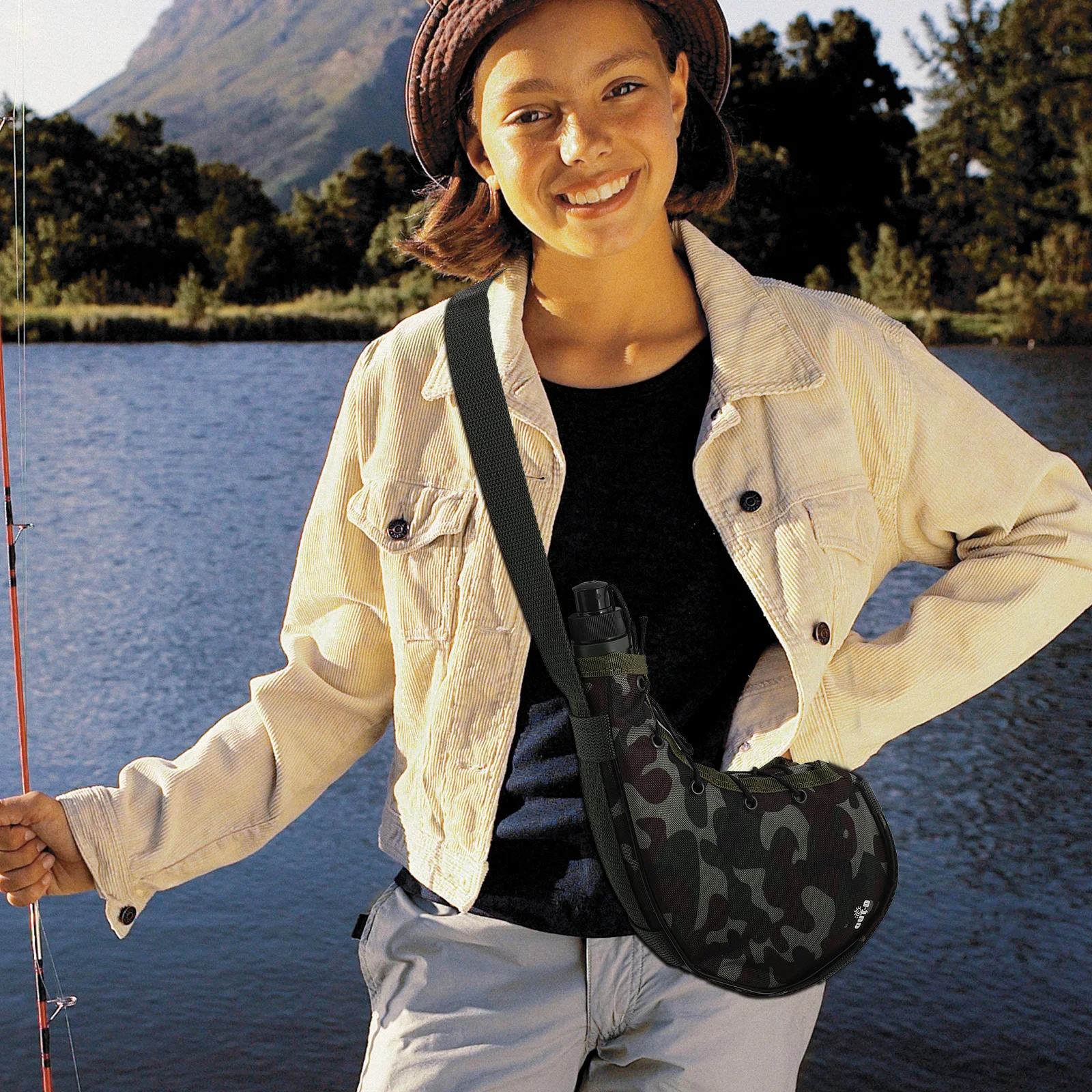 

Outdoor Water Bottle Bag With Belt Strap Camouflage Pouch For Camping Hiking Mountaineering Canteen Kettle Holder Survival