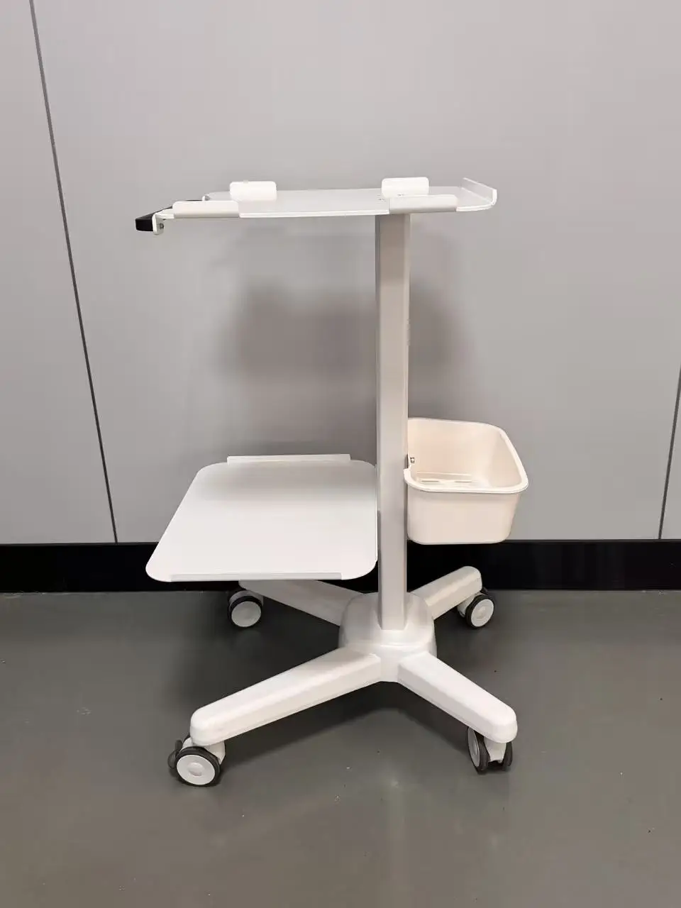 Contemporary Hospital Trolley Multifunctional Cart Storage Basket Cup Holder Movable Medical Tool Cart Machinery Repair