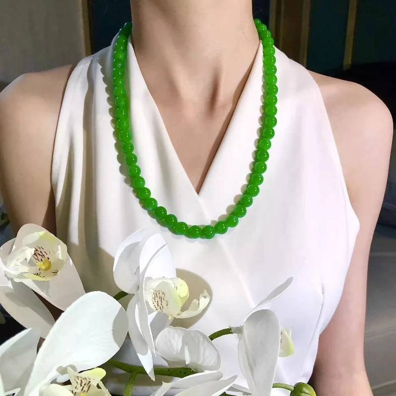 Ice Zhengyang Green Jade Bead String Necklace
