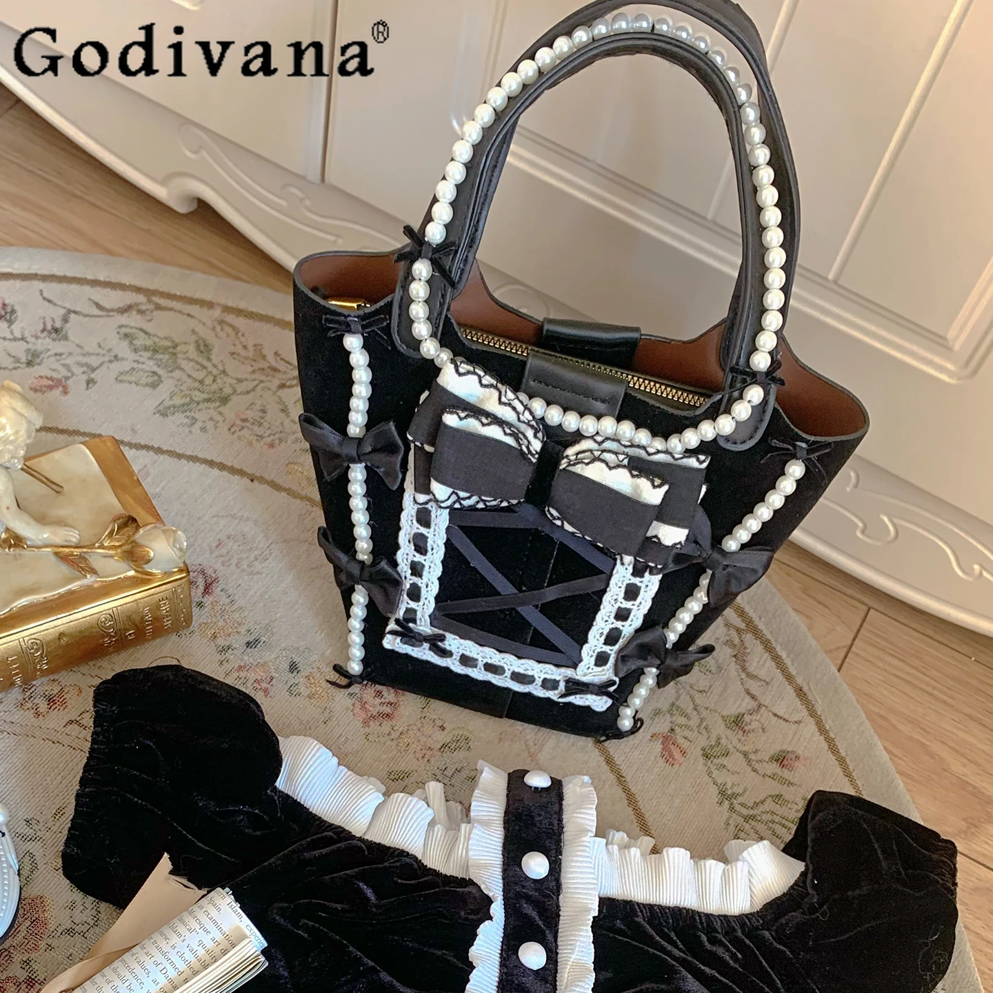 

Оригинальная милая крутая черная простая универсальная сумка для девочек, элитная повседневная сумка-ведро с жемчугом и бантом, французская сумка-ведро