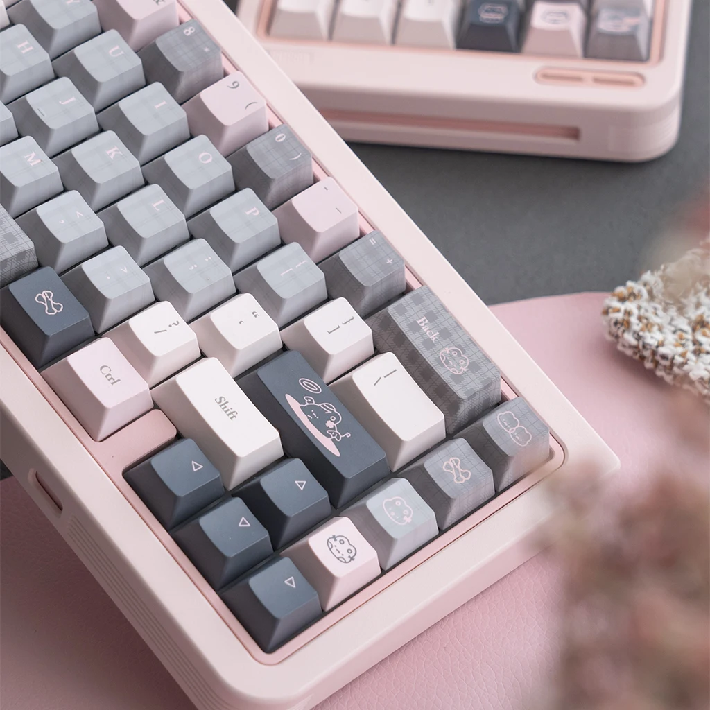 

Simple Gray Pink Keycap Set PBT Cherry Profile Cute Rabbit Plaid Custom Keycaps ISO Enter for MX Switch Mechanical Keyboard