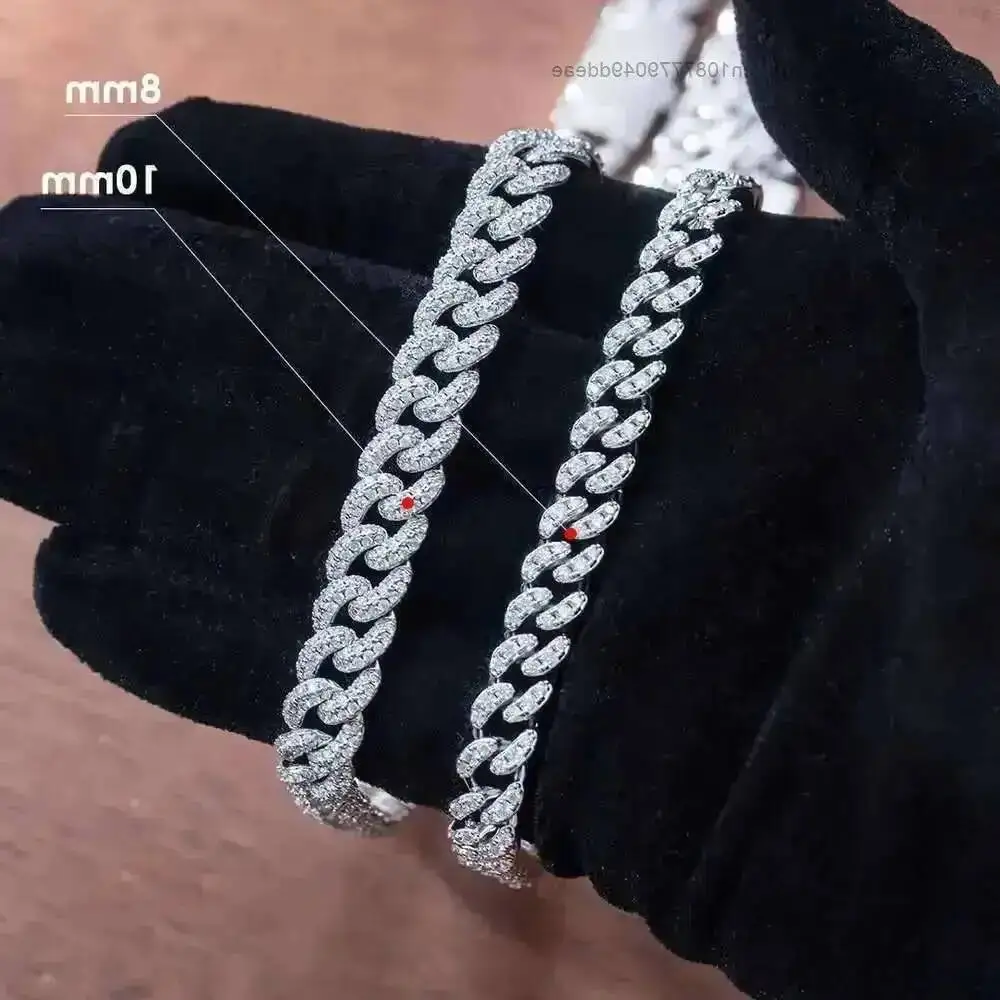 

Custom Hip Hop 8mm Cuban Necklace Vvs Moissanite Custom Silver Men Women Luxury Cuban Necklace